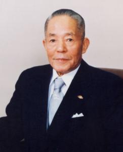 吉田　忠雄（1908-1993）